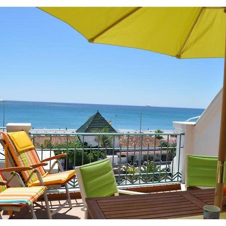 Sunny Apartment On Burriana Beach Nerja Esterno foto