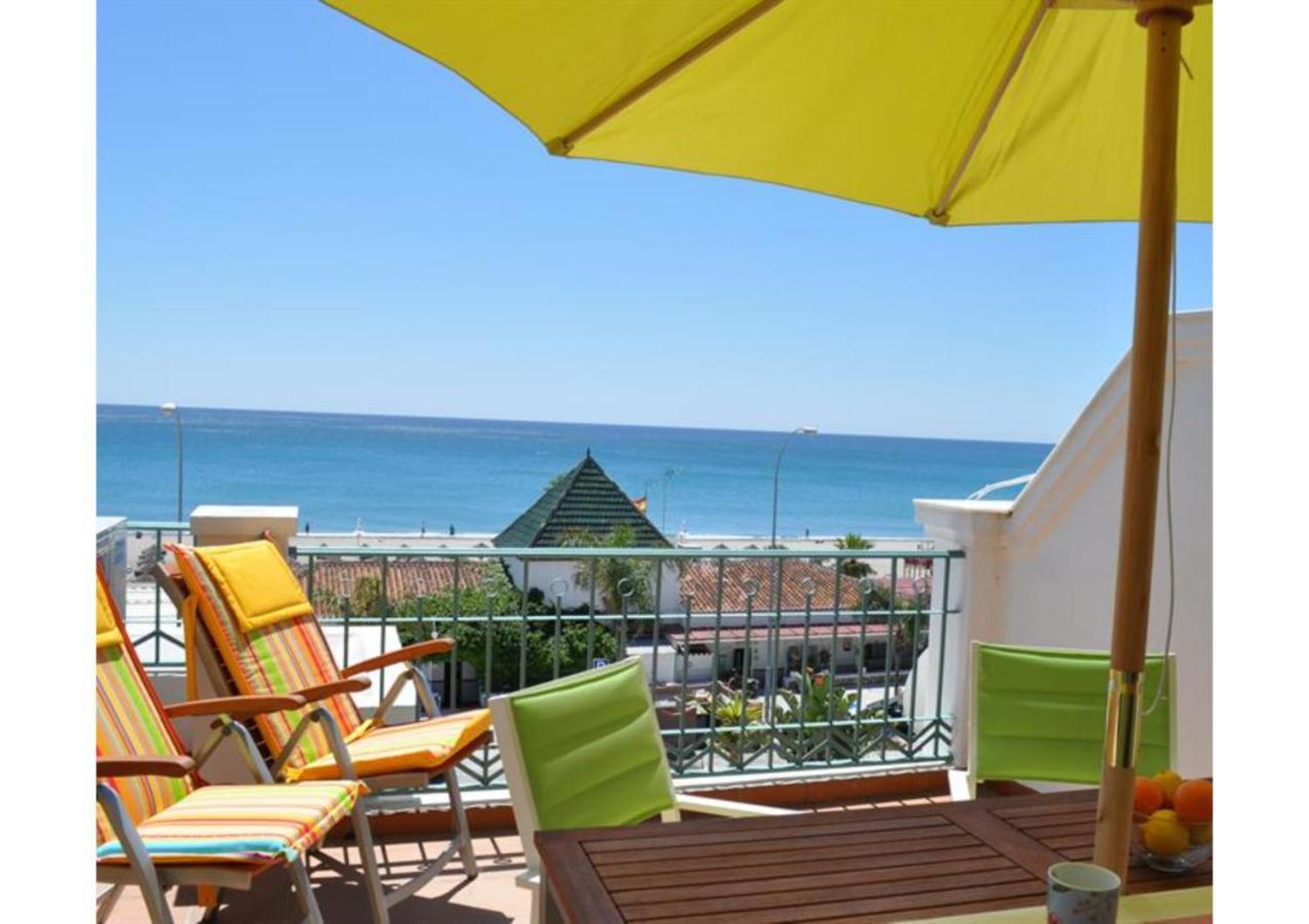Sunny Apartment On Burriana Beach Nerja Esterno foto